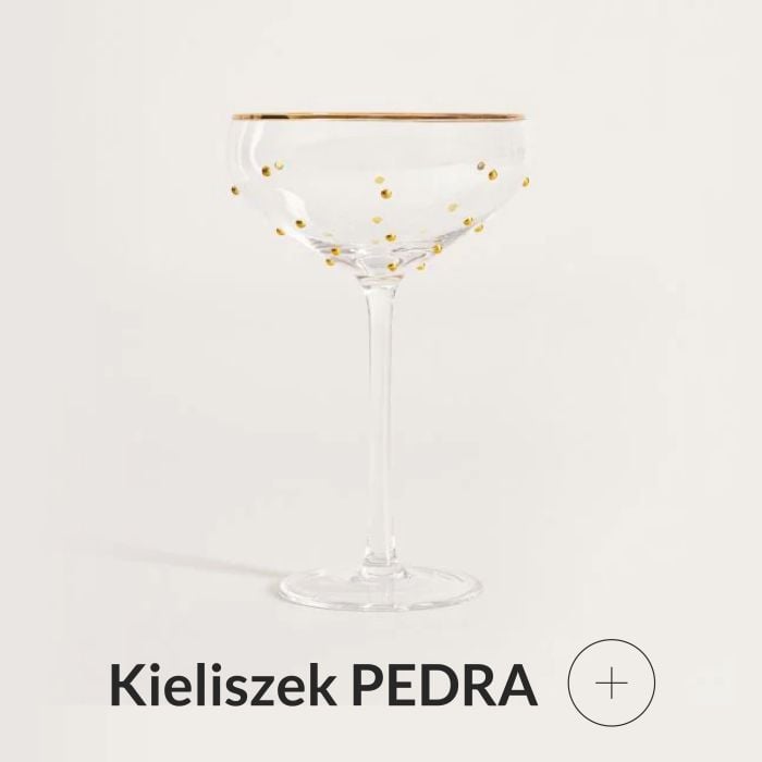 Kieliszek w złote kropki